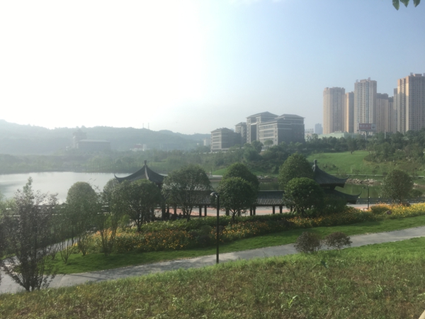 銅鼓湖.jpg